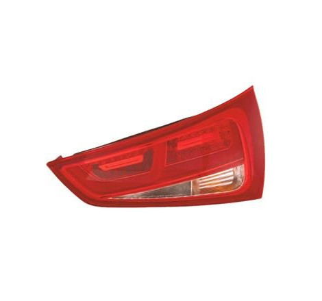 Feu arriEre droit pour AUDI...